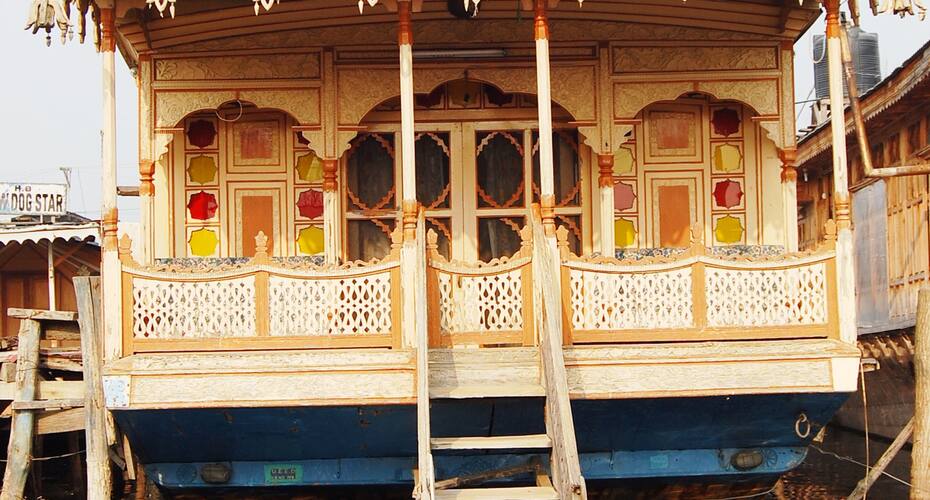 Mandalay Houseboat, Srinagar 1